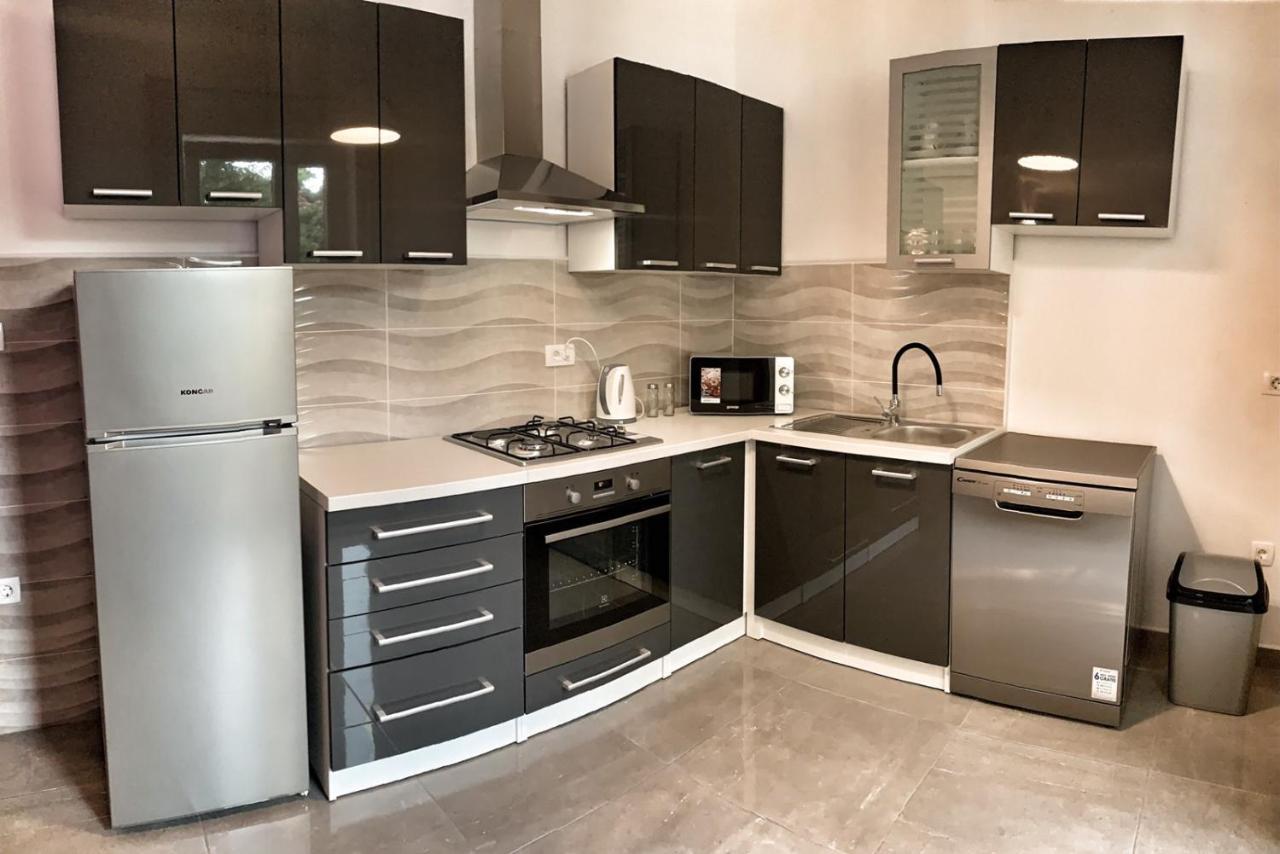 Apartment Lea Mataija *